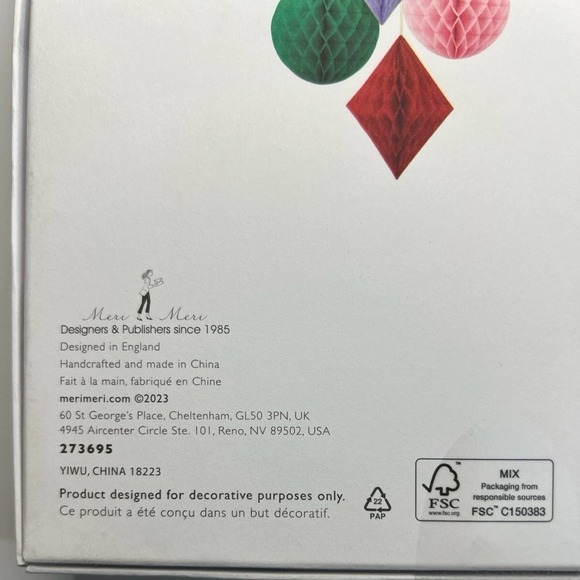 Meri Meri‎ Christmas Garland 7’ Honeycomb - Picture 6 of 6